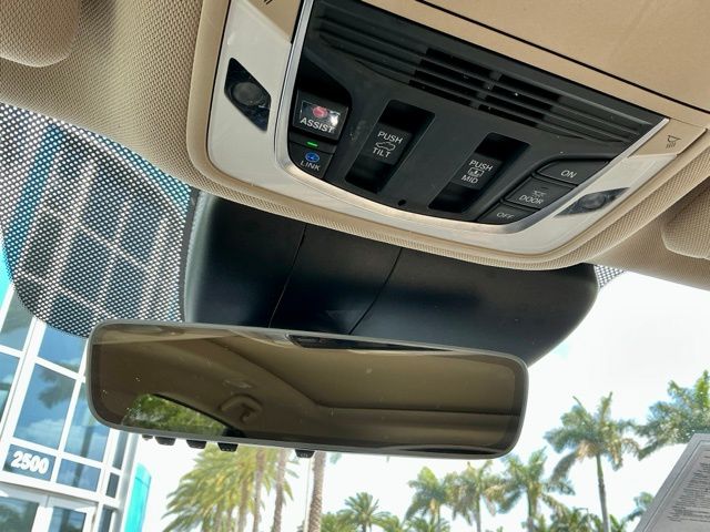 Used 2023 Platinum White Pearl Acura Technology Package image 37