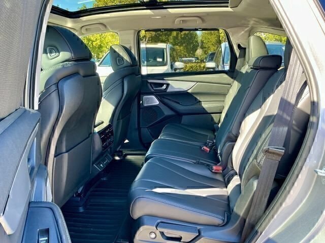 New 2026 Solar Silver Metallic Acura FWD Technology Package image 9