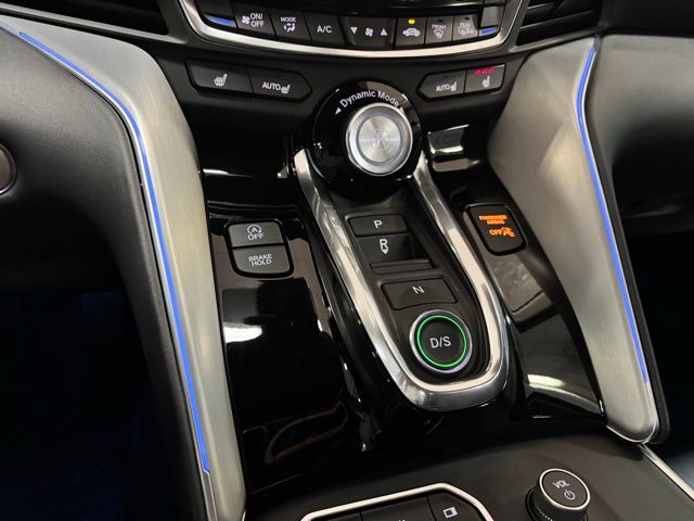 Certified Used 2025 Liquid Carbon Metallic Acura Technology Package image 18