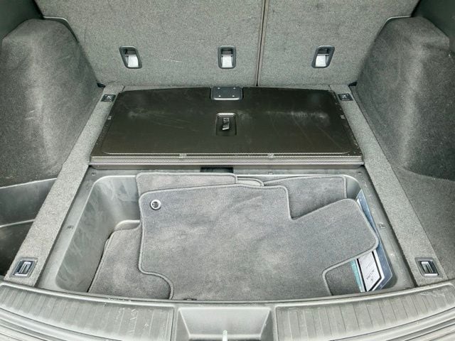 Certified Used 2023 Liquid Carbon Metallic Acura Technology Package image 14