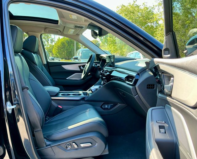 New 2026 Platinum White Pearl Acura FWD Technology Package image 14