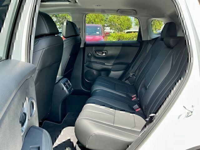 New 2026 Platinum White Pearl Acura Base image 9