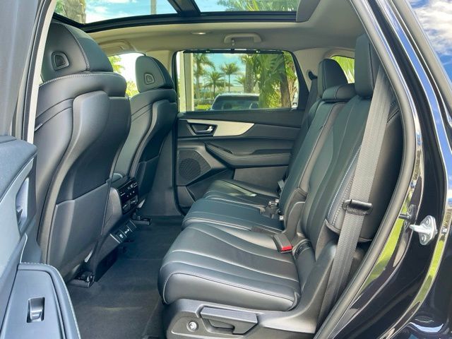 Certified Used 2023 Phantom Violet Pearl Acura SH-AWD Technology Package image 9