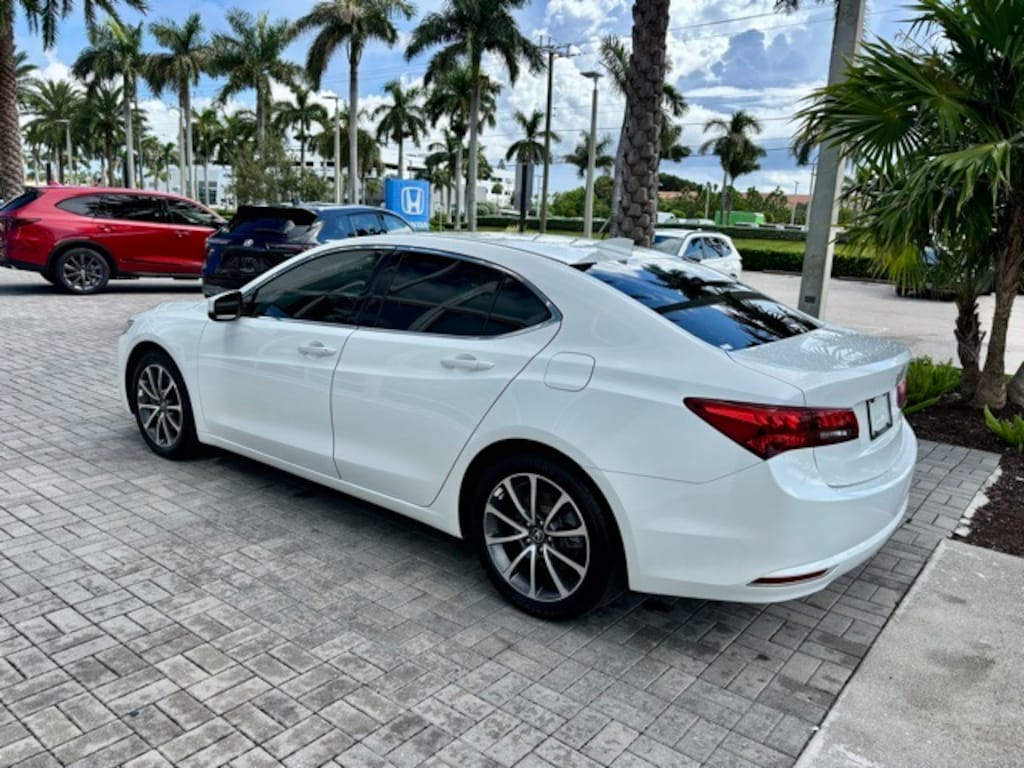 Used 2017 Acura TLX V6 with Technology Package Sedan