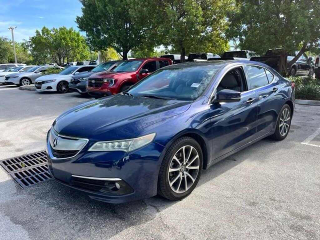 Used 2017 Acura TLX V6 with Advance Package Sedan