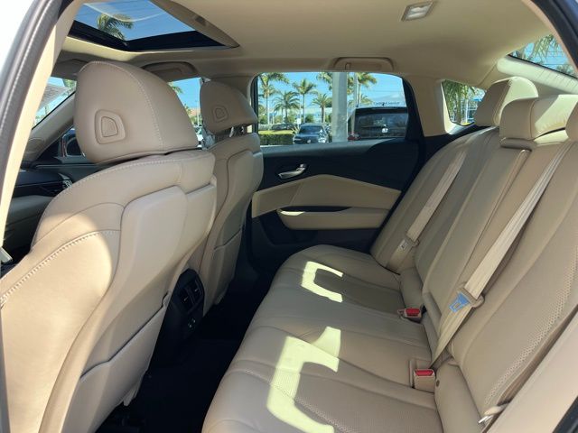 Certified Used 2025 Platinum White Pearl Acura Technology Package image 9