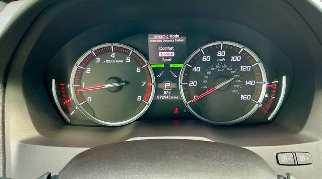 Used 2019 White Diamond Pearl Acura 3.5L Tech & A-Spec Pkgs image 26