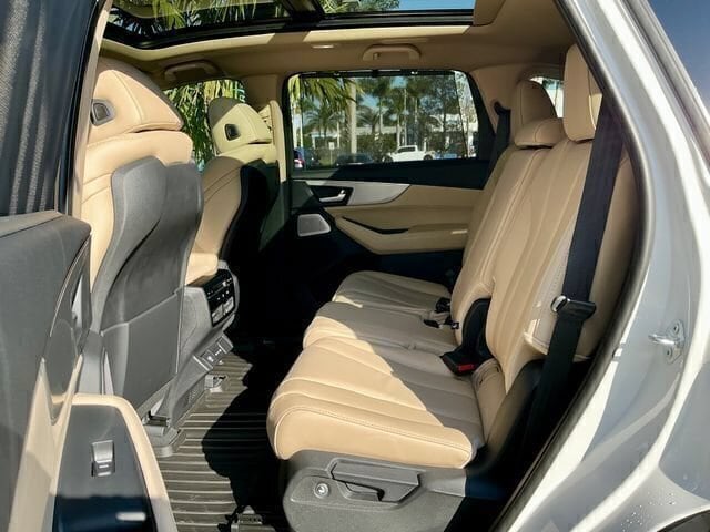 New 2026 Platinum White Pearl Acura FWD Technology Package image 9