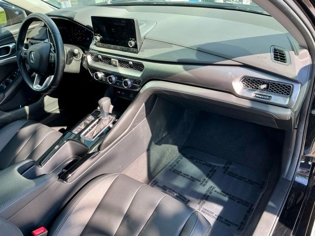 Certified Used 2024 Majestic Black Pearl Acura  image 14