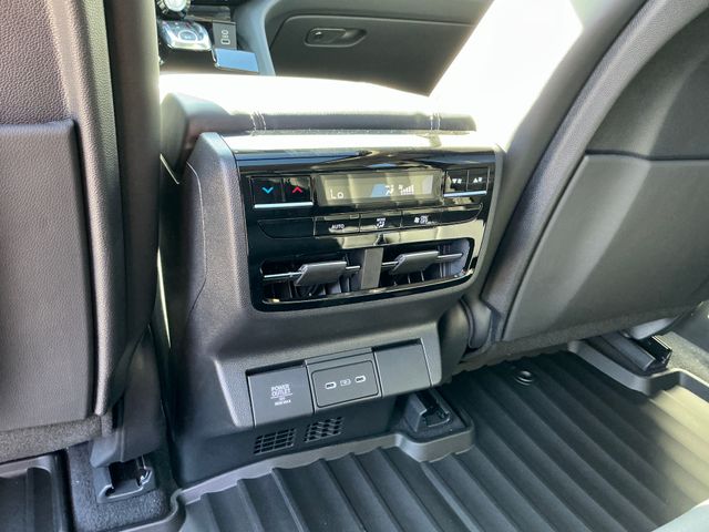 New 2026 Solar Silver Metallic Acura FWD Technology Package image 10