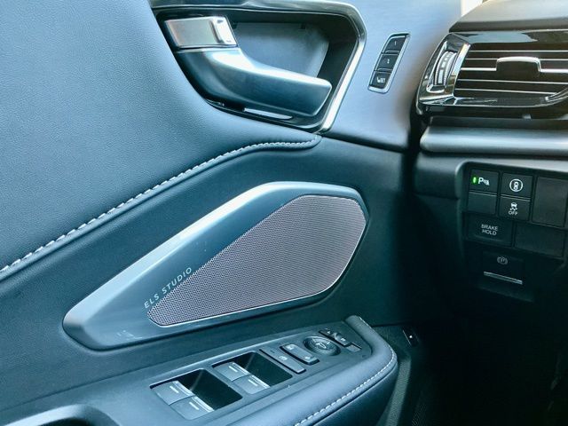 Certified Used 2025 Majestic Black Pearl Acura Technology Package image 22