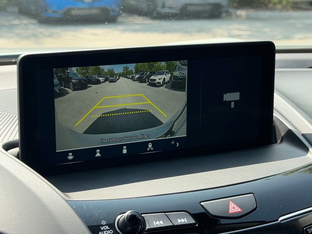 Used 2025 Platinum White Pearl Acura Technology Package image 25