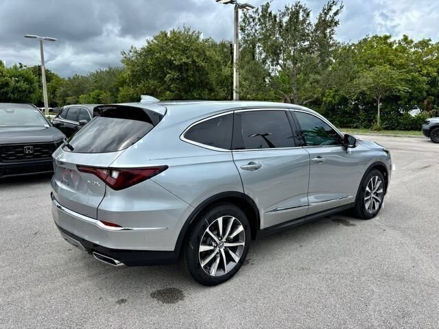 New 2026 Solar Silver Metallic Acura FWD Technology Package image 6