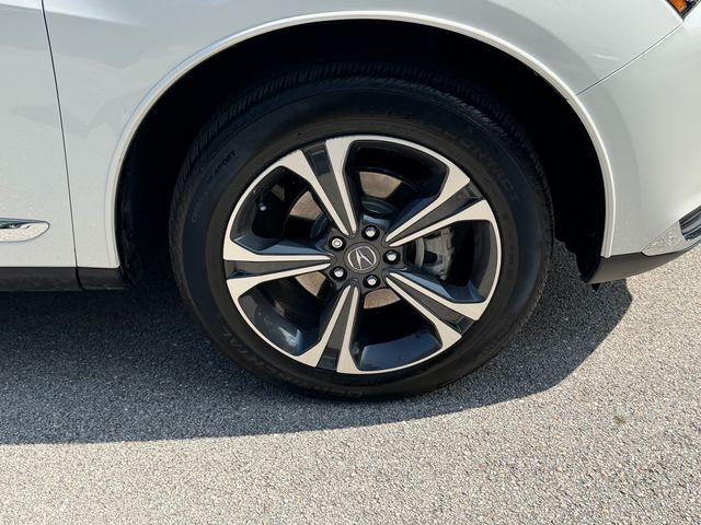 Used 2025 Platinum White Pearl Acura Technology Package image 10
