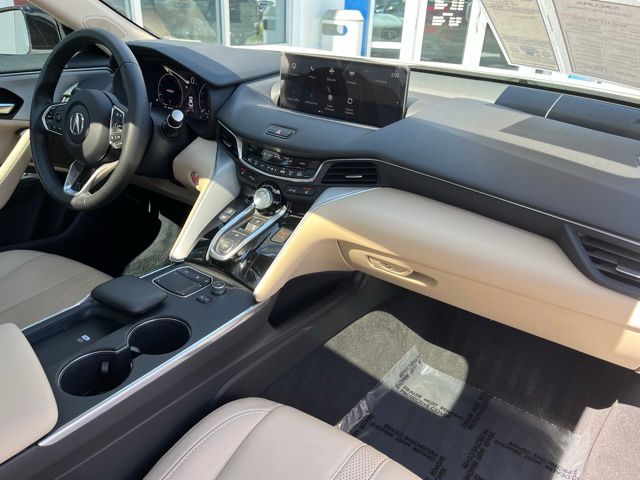 Certified Used 2025 Platinum White Pearl Acura Technology Package image 14