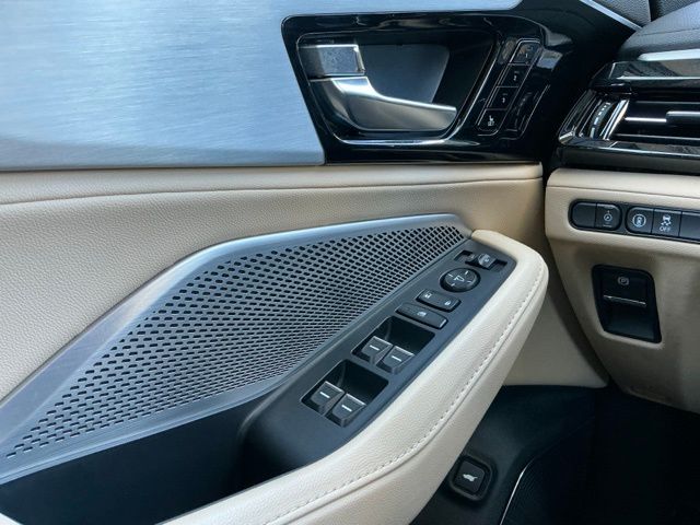 Certified Used 2023 Platinum White Pearl Acura SH-AWD image 24