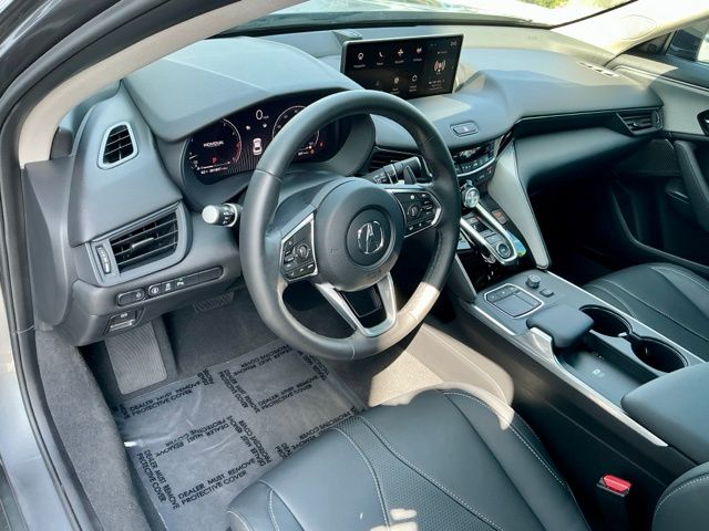 Certified Used 2025 Liquid Carbon Metallic Acura Technology Package image 16