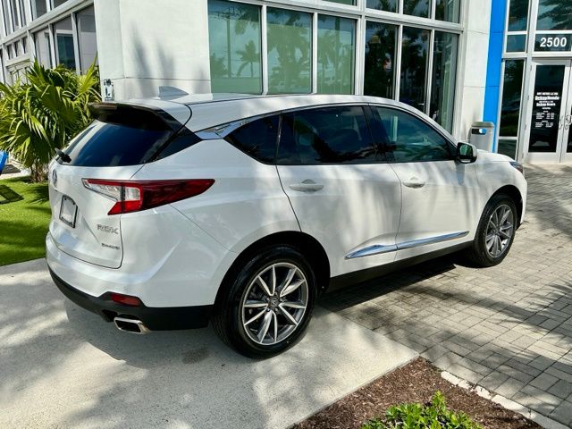 Used 2023 Platinum White Pearl Acura Technology Package image 6