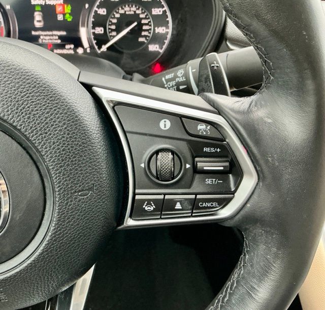 Used 2023 Platinum White Pearl Acura  image 21