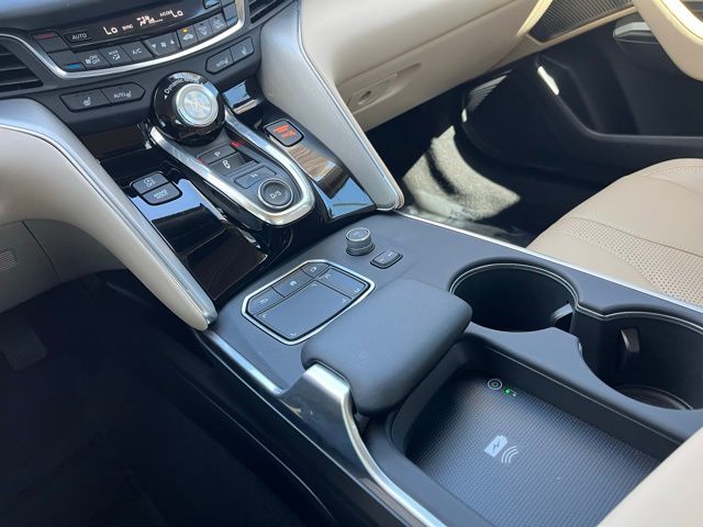 Certified Used 2025 Platinum White Pearl Acura Technology Package image 23