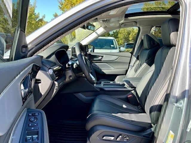 New 2026 Solar Silver Metallic Acura FWD Technology Package image 8