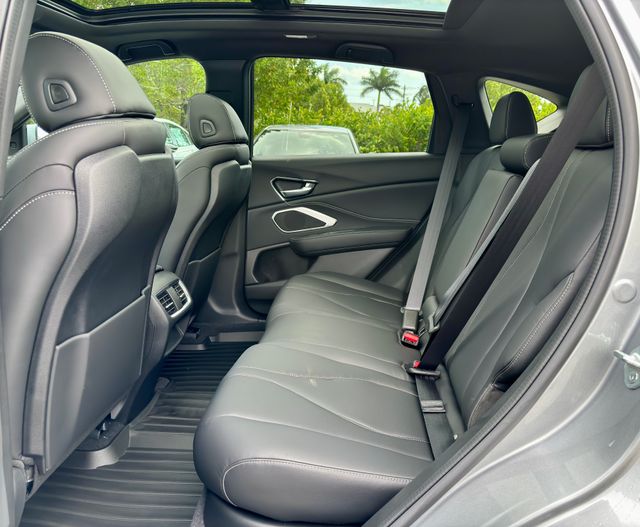New 2026 Solar Silver Metallic Acura SH-AWD image 9
