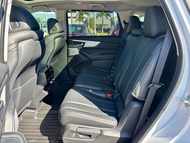 New 2026 Platinum White Pearl Acura FWD Technology Package image 9