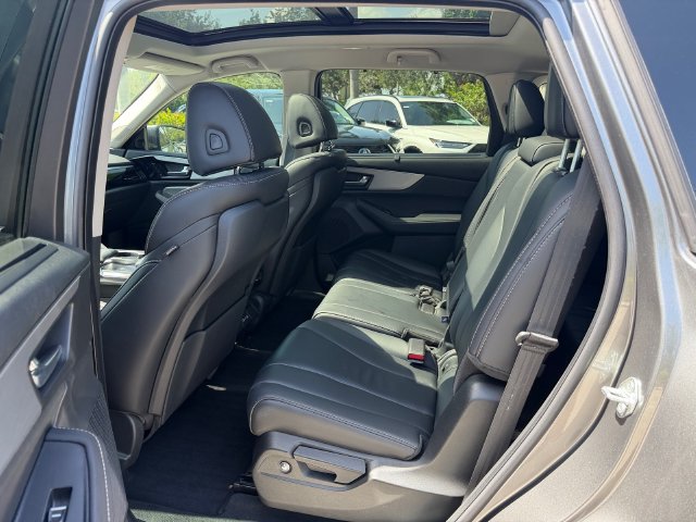 Certified Used 2024 Liquid Carbon Metallic Acura FWD Technology Package image 14