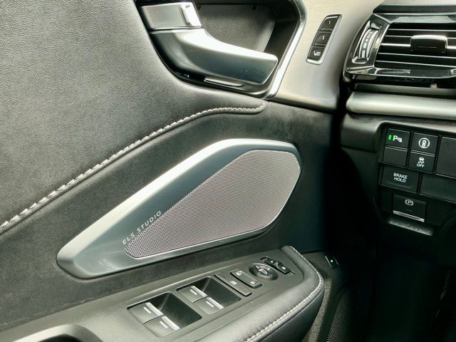 Certified Used 2023 Majestic Black Pearl Acura Technology Package image 22