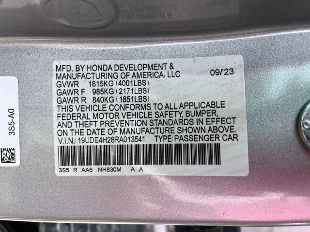 Used 2024 Lunar Silver Metallic Acura  image 11