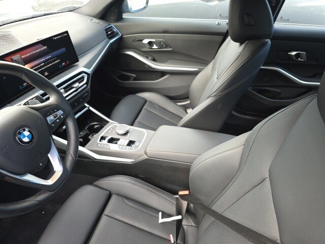 2024 Bmw 330i Sedan photo 3