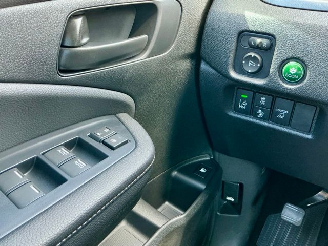 2025 Honda Ridgeline Sport - Photo 23