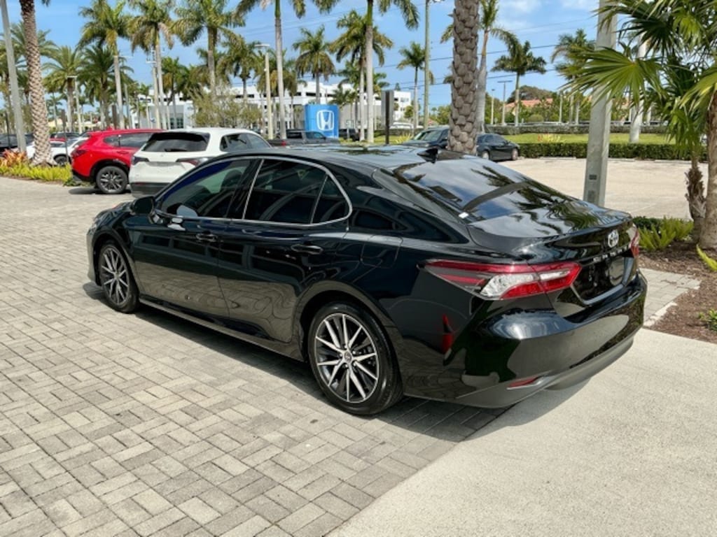 Used 2023 Toyota Camry XLE Sedan