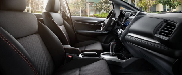 2018 Honda Fit Sport interior