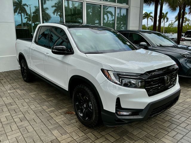 Platinum White Pearl 2026 Honda Ridgeline Black Edition Two-Tone AWD Pickup Truck All-Wheel Drive 9-Speed Automatic Overdrive