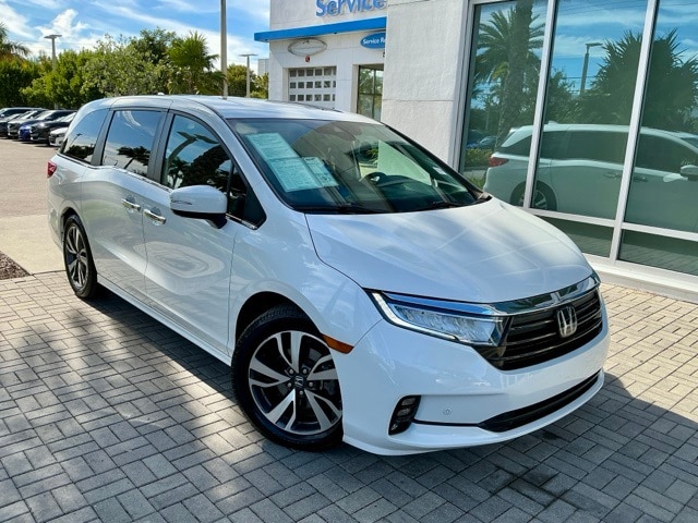 2022 Honda Odyssey Touring's photo