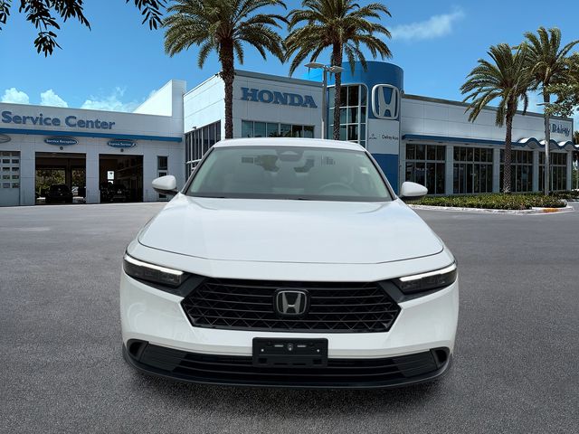 2023 Honda Accord LX - Photo 3