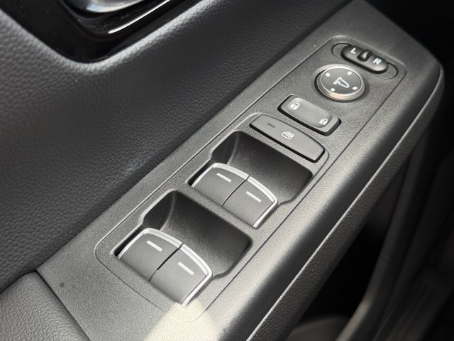 2025 Honda CR-V EX-L - Photo 30