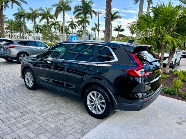2025 Honda CR-V EX photo 4