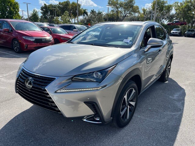 2020 Lexus NX 300 Premium photo 2