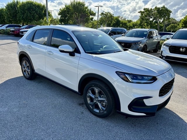 2026 Honda HR-V LX's photo