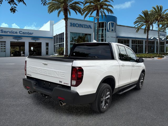 2024 Honda Ridgeline Sport - Photo 8