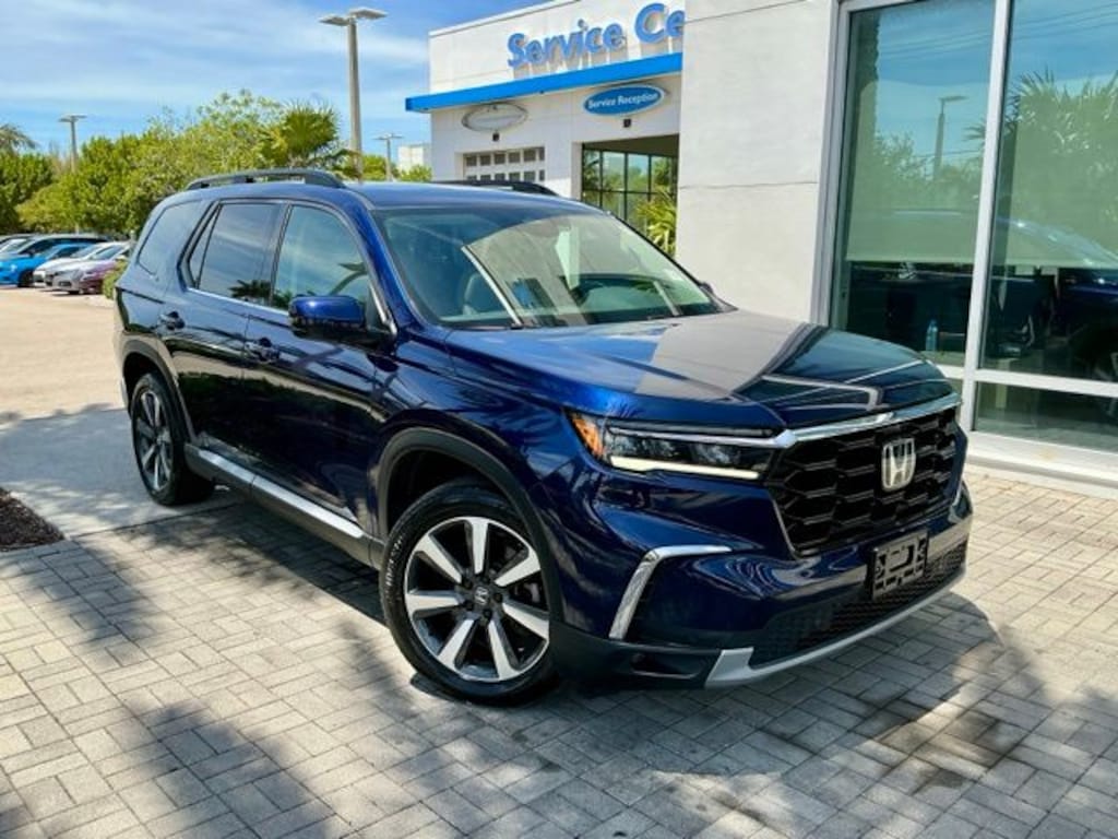 Certified 2023 Honda Pilot Touring SUV