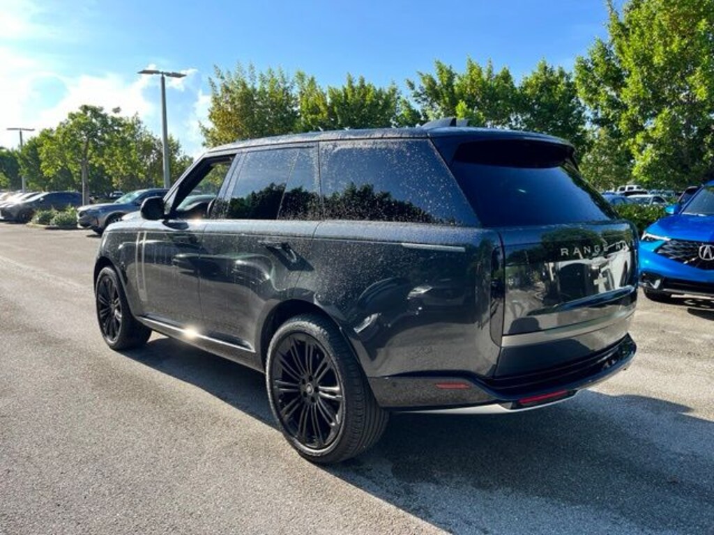 Used 2023 Land Rover Range Rover SE SUV