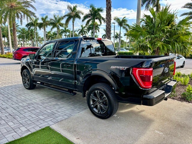 2023 Ford F-150 XLT photo 3
