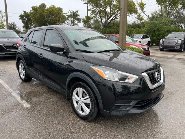 2020 Nissan Kicks S