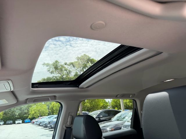 2024 Honda CR-V EX-L - Photo 22