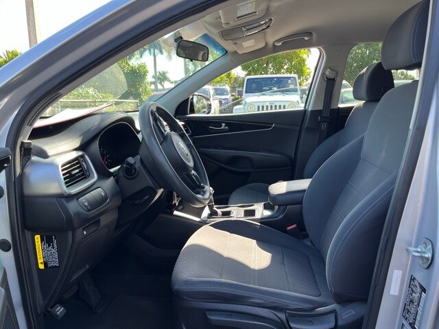 2018 Kia Sorento L photo 4