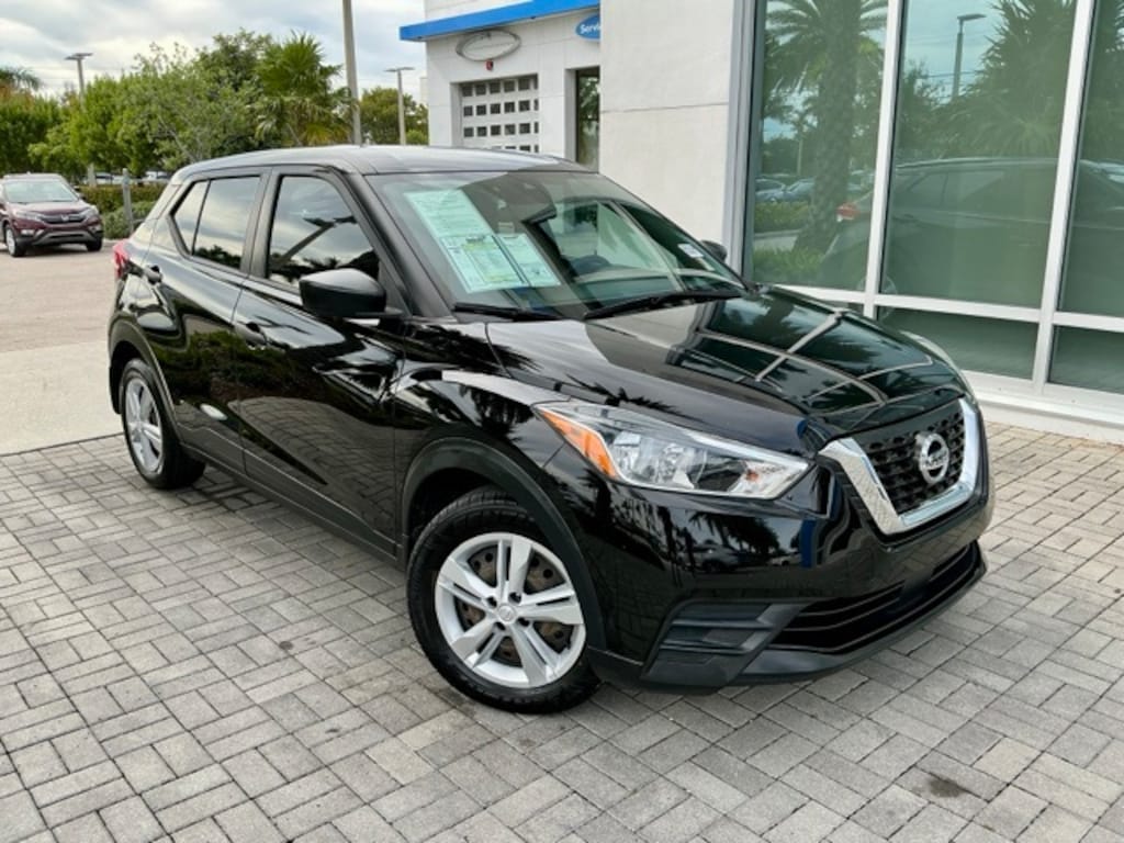 Used 2020 Nissan Kicks S SUV