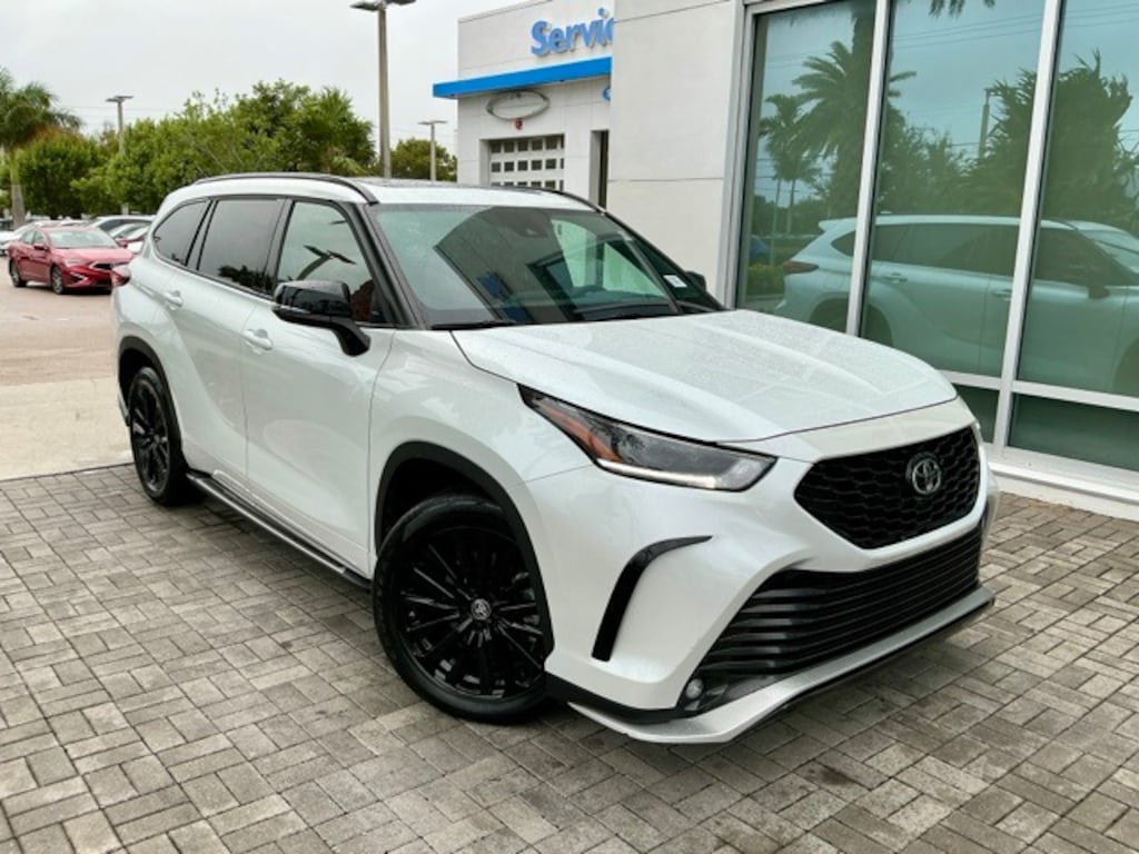 Used 2023 Toyota Highlander XSE SUV